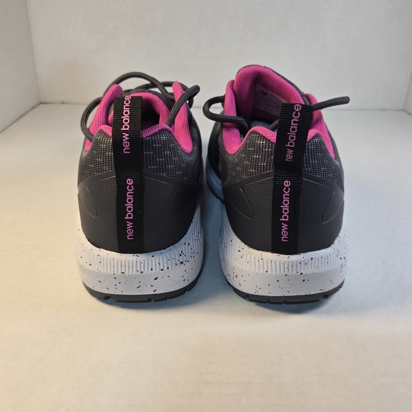 New Balance Logic Safety & Work Shoe Gray and Pink Sneakers Size 7 WIDE - Picture 3 of 9